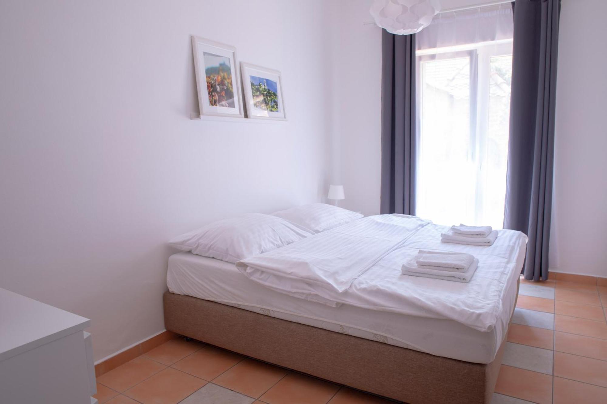 Amenity Apartmany Perna Exterior photo