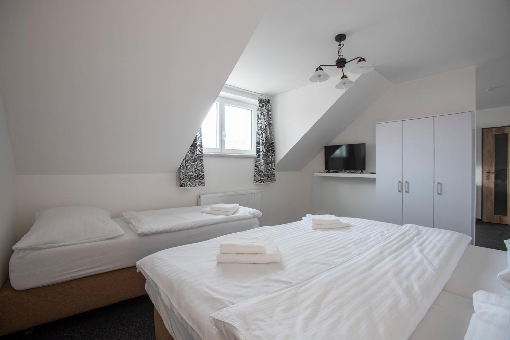 Amenity Apartmany Perna Exterior photo